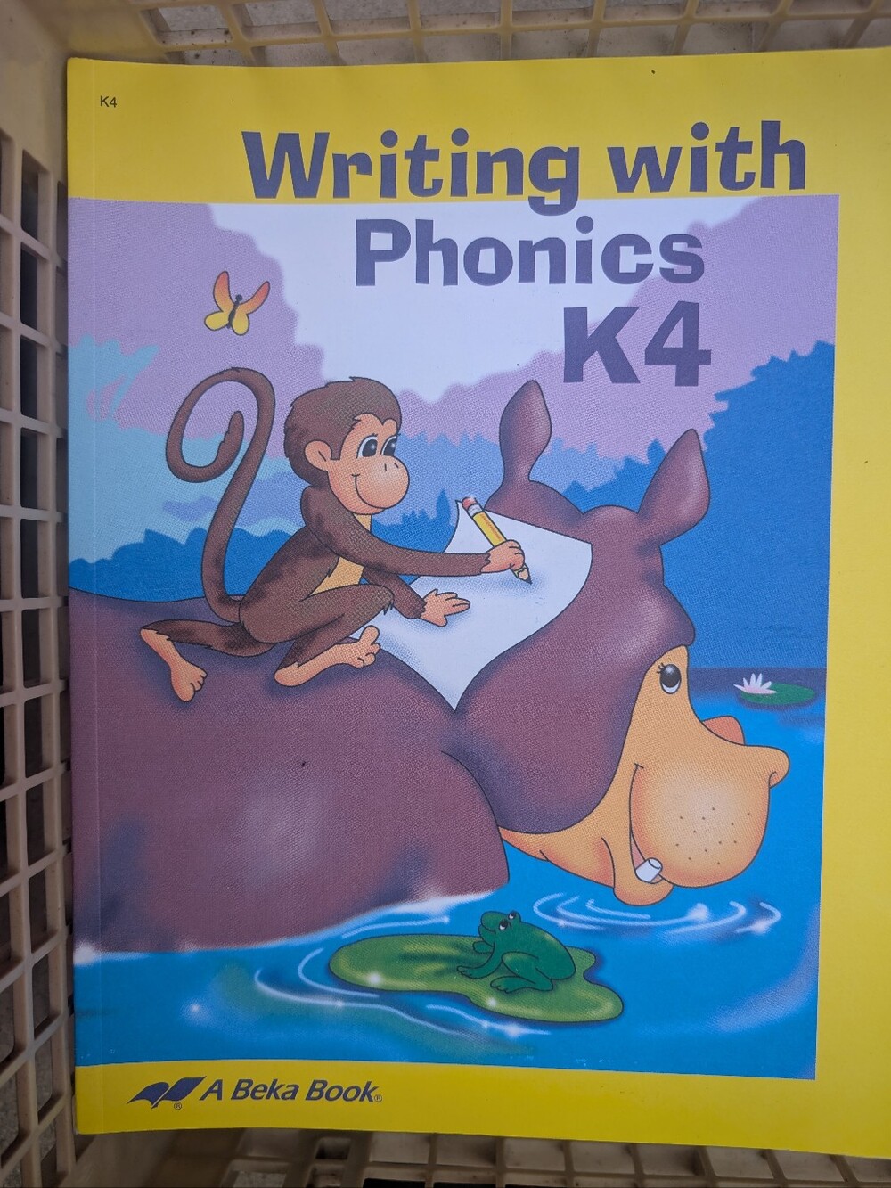 A Beka Book Writing with Phonics K4 Notebook - Yellow & Blue
